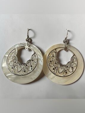 Mother of Pearl  Silver Tone Filigree Heart Drop Earrings